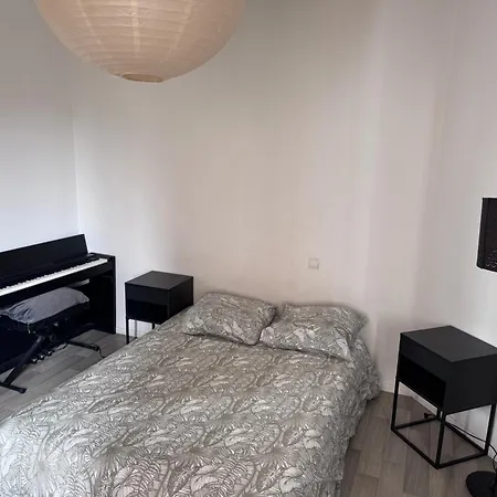 Privatunterkunft Le Farges-Appartement A 3 Minutes De La Gare St Roch- Laconciergeriebynina *