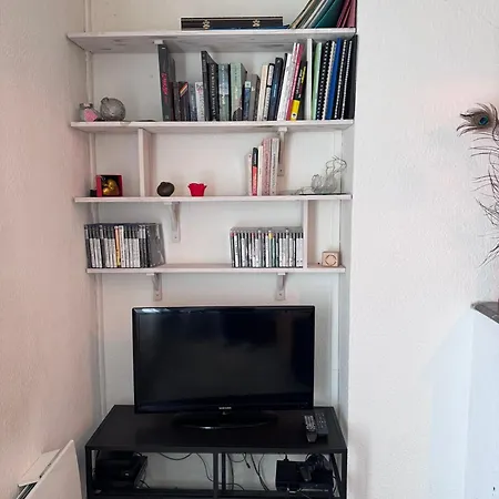 Homestay Le Farges- Dans Partage-3 Minutes Gare St Roch- Laconciergeriebynina *
