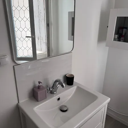 Homestay Le Farges- Dans Partage-3 Minutes Gare St Roch- Laconciergeriebynina *